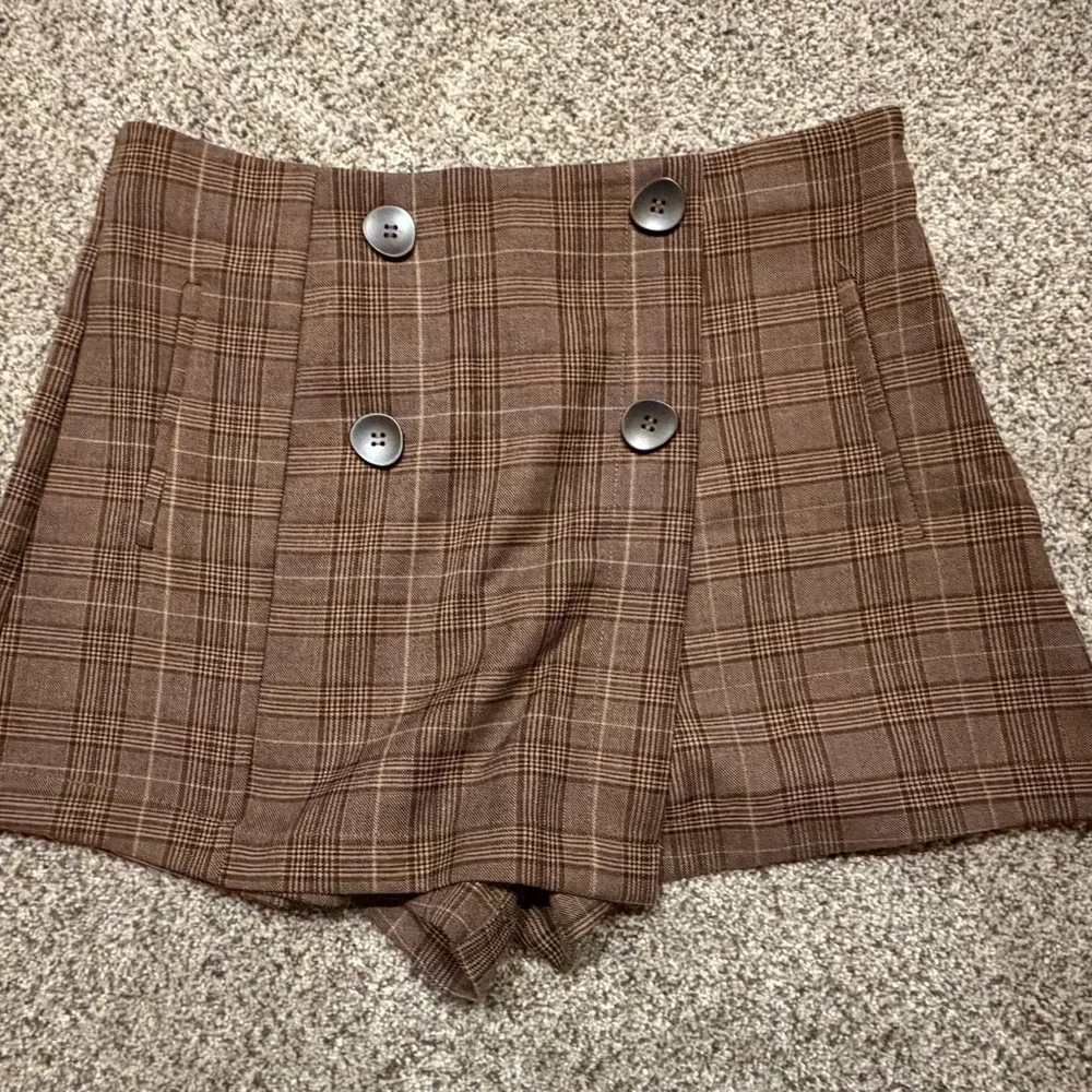 Altar'd‎ State High Waist Plaid Brown Shorts